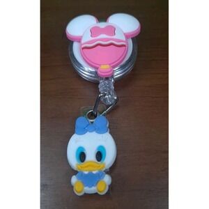 New Daisy Duck Retractable To 18" ID Badge Reel Stretchable Badge‎ Holder